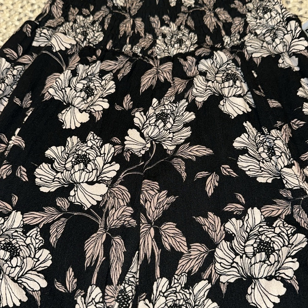 Smocked Waist Slit leg Pants L - Picture 6 of 8